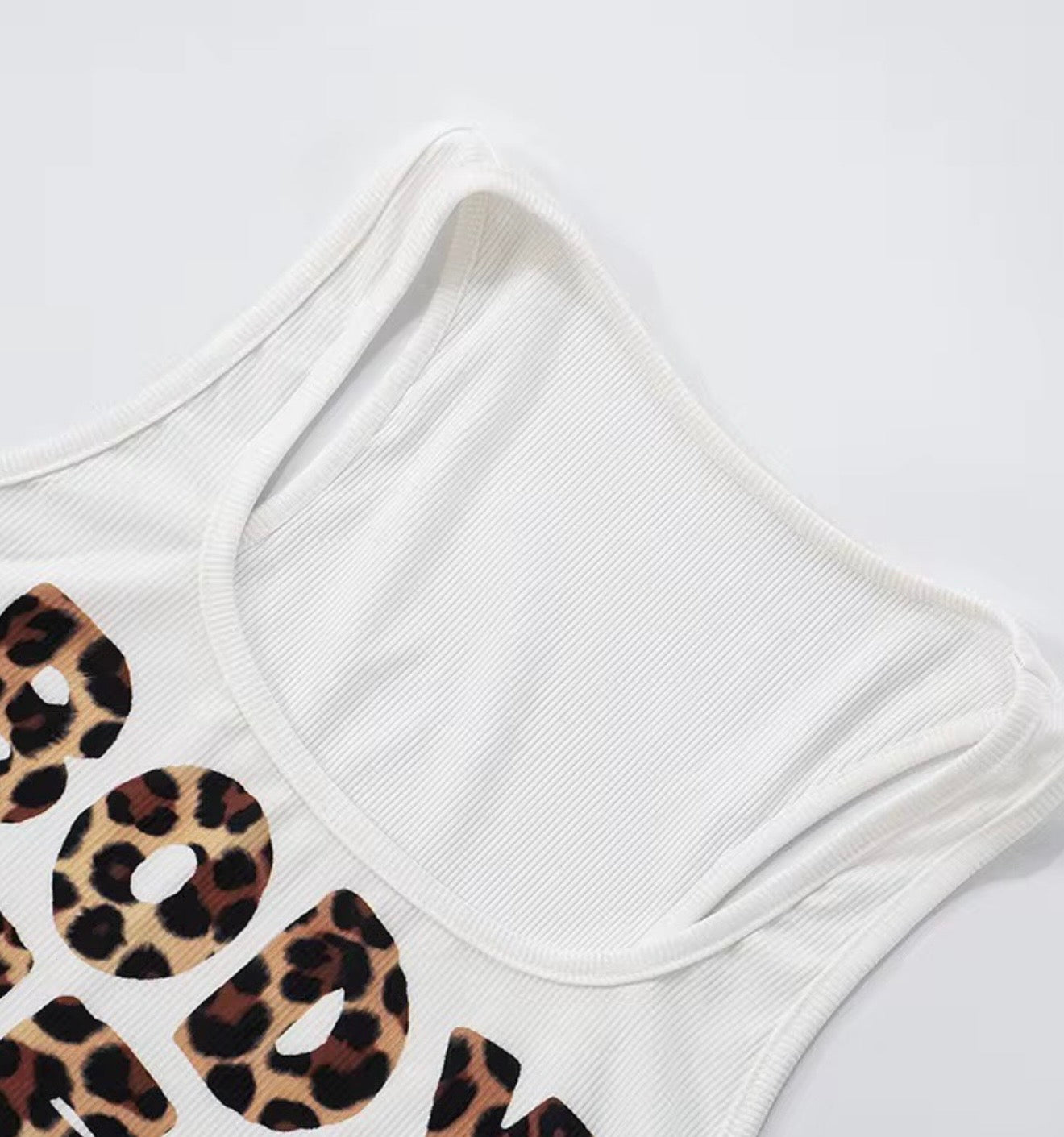 Body Tea Cropped Tank